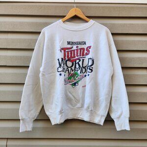 Vintage 1987 Minnesota Twins World Championship Series Baseball Womens Pullover